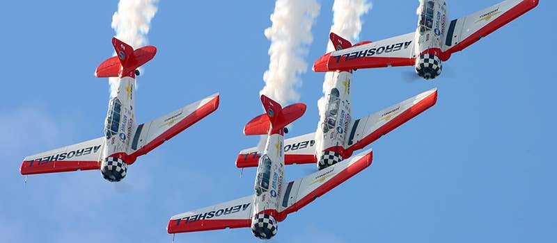 How to Become an Aerobatic or Airshow Pilot